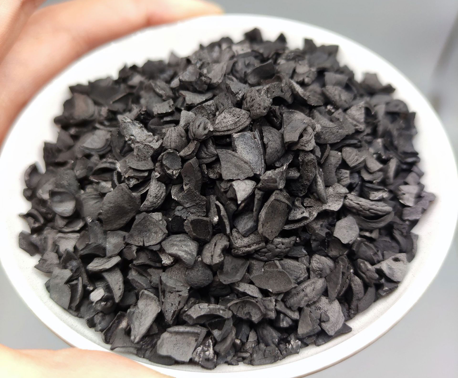 水處理用活性炭的使用壽命分析